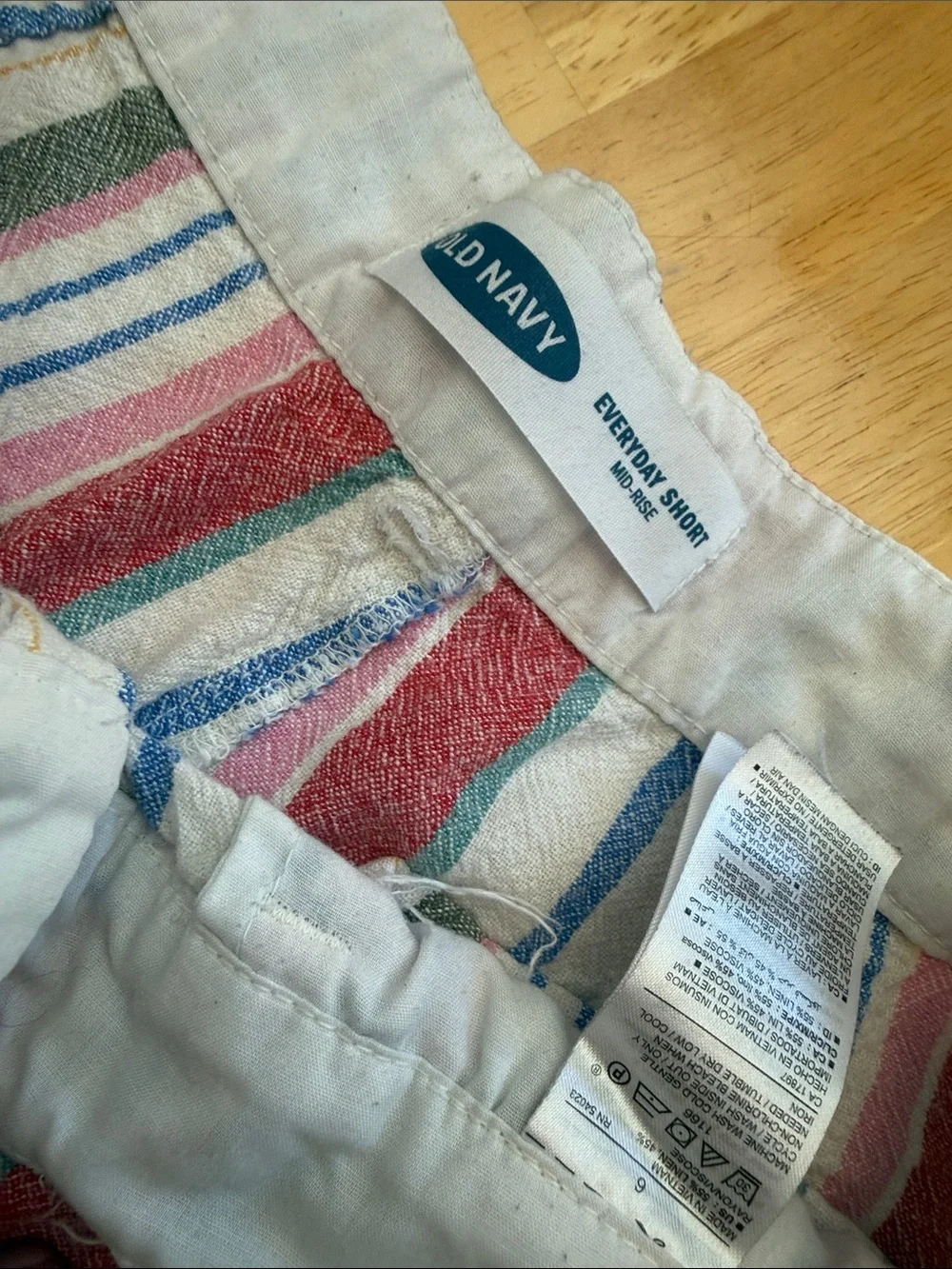 Old Navy Striped Men’s Shorts in Red, Blue, Gray, Cream